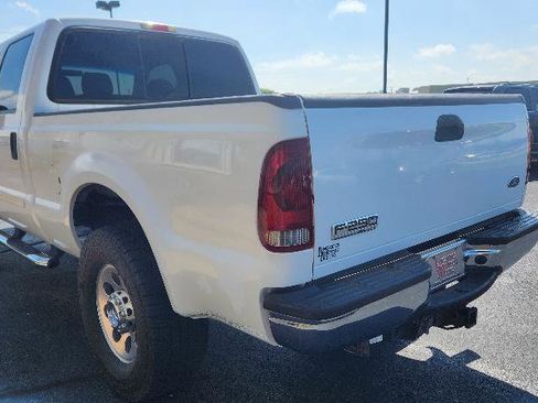 Used 2006 Ford F250 XLT AWD/4WD image 5
