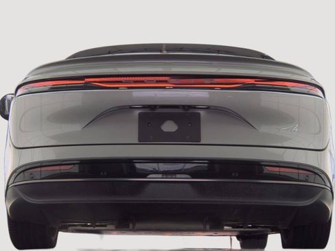 Used 2025 Lucid Air Pure RWD image 16