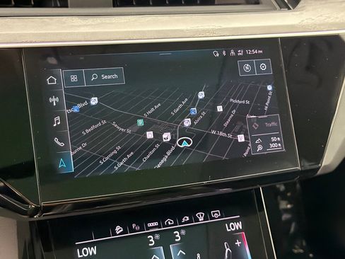 Used 2024 Audi Q8 e-tron Prestige w/ Prestige Package AWD/4WD image 18