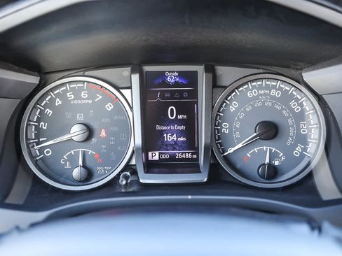 Certified 2023 Toyota Tacoma TRD Off-Road image 23