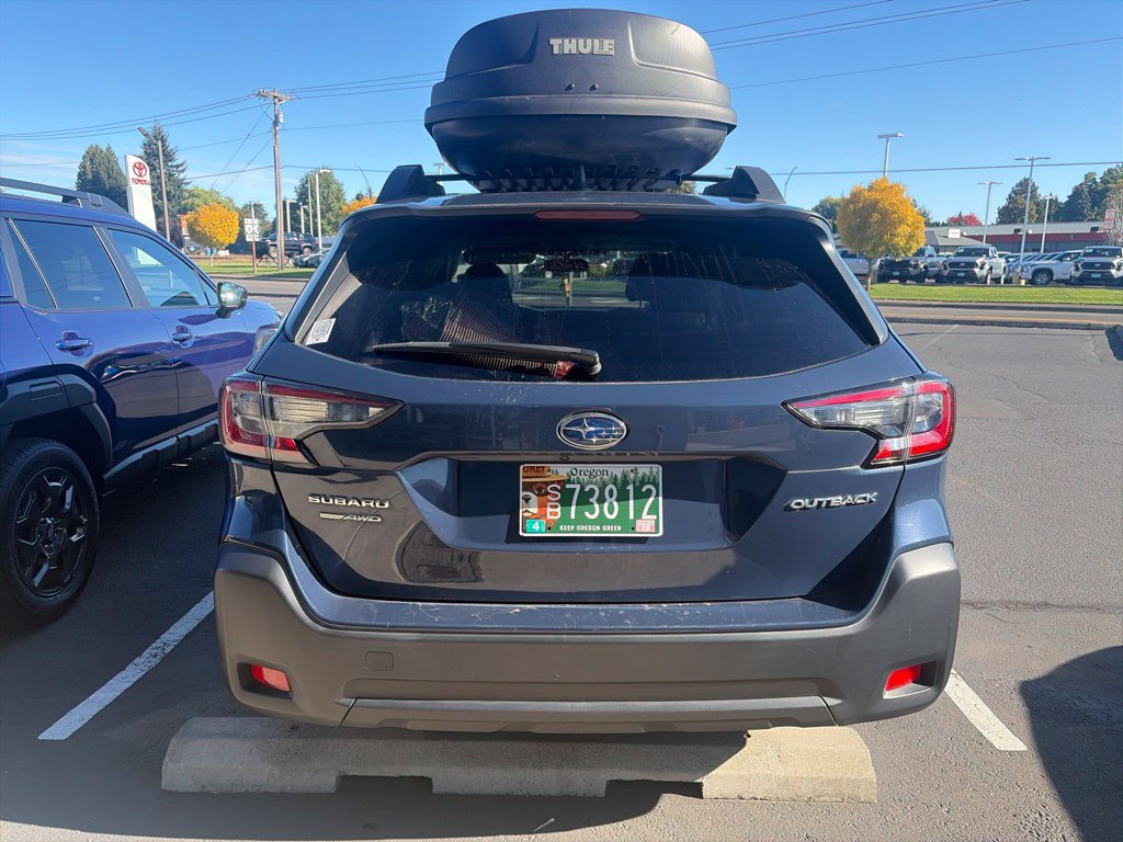 Used 2024 Subaru Outback Premium AWD/4WD image 5