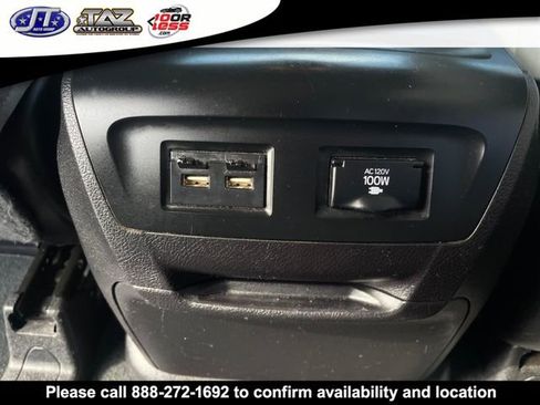 Used 2019 Toyota Sienna Limited Premium image 15