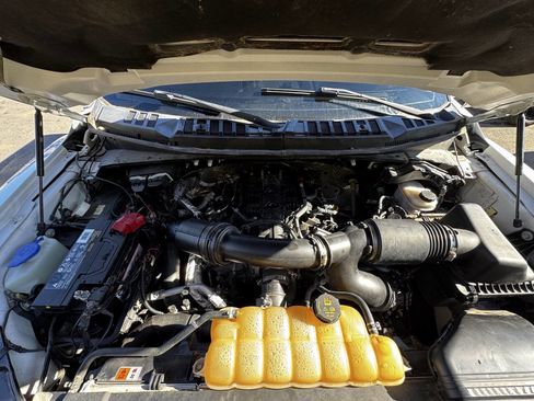 Used 2017 Ford F150 Raptor w/ Equipment Group 802A Luxury image 25