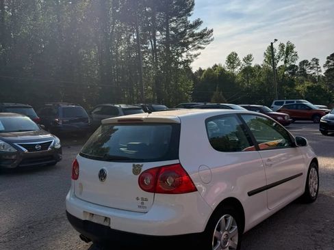 Used 2007 Volkswagen Rabbit 2-Door FWD image 2