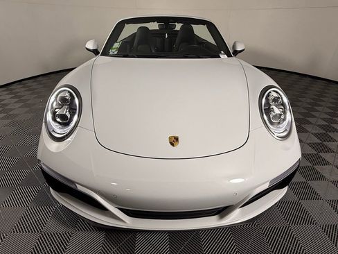 Certified 2019 Porsche 911 Carrera S image 10
