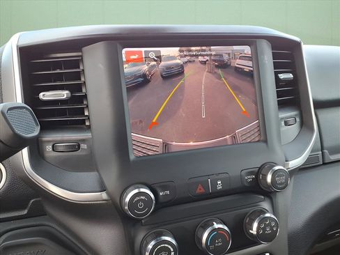 Used 2024 RAM 2500 Big Horn image 19