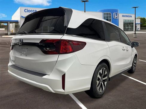 New 2026 Honda Odyssey EX-L image 5