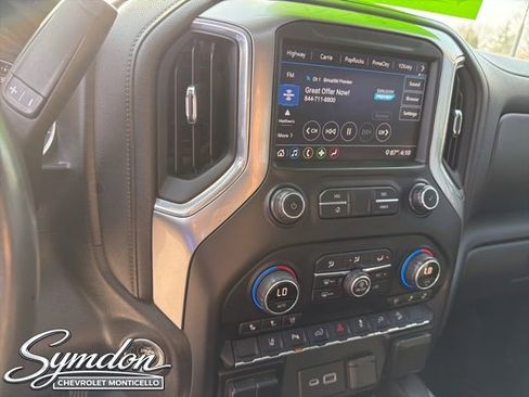 Used 2020 Chevrolet Silverado 2500 LTZ w/ LTZ Convenience Package AWD/4WD image 14