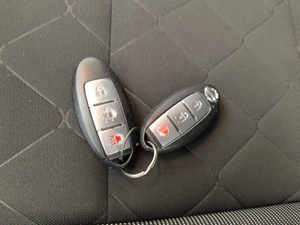 Used 2020 Nissan Kicks S FWD image 32