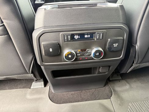 Used 2021 Ford Expedition Max Limited AWD/4WD image 20