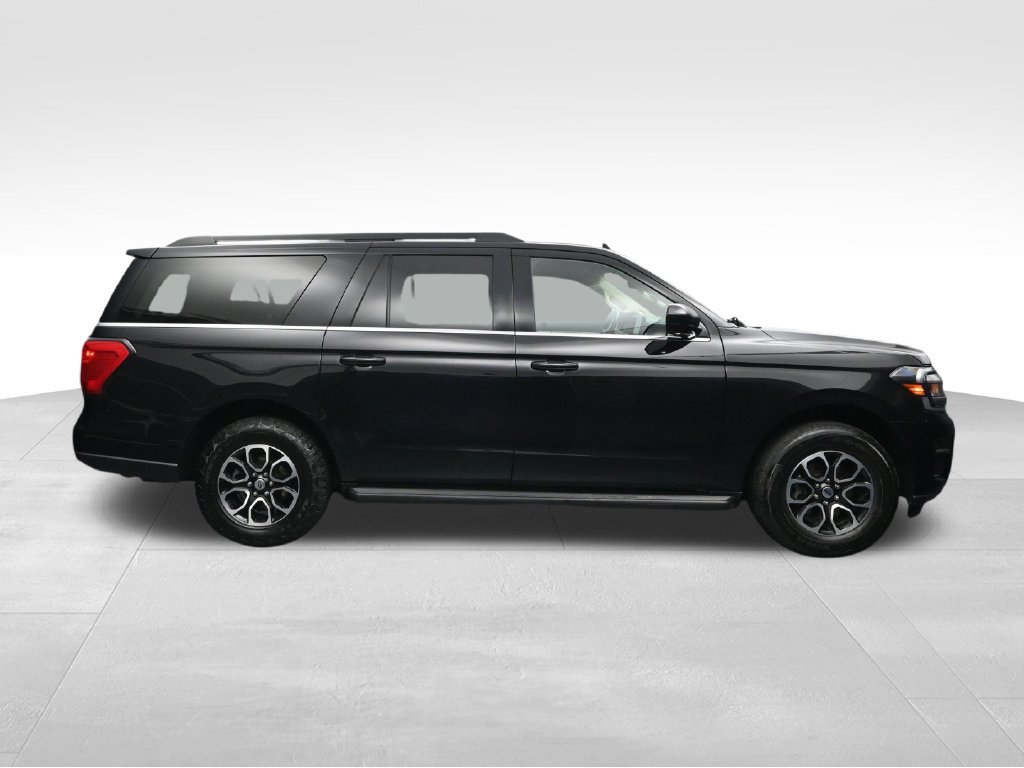 Used 2024 Ford Expedition Max XLT AWD/4WD image 6