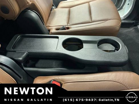 Used 2017 Toyota Highlander Limited FWD image 18