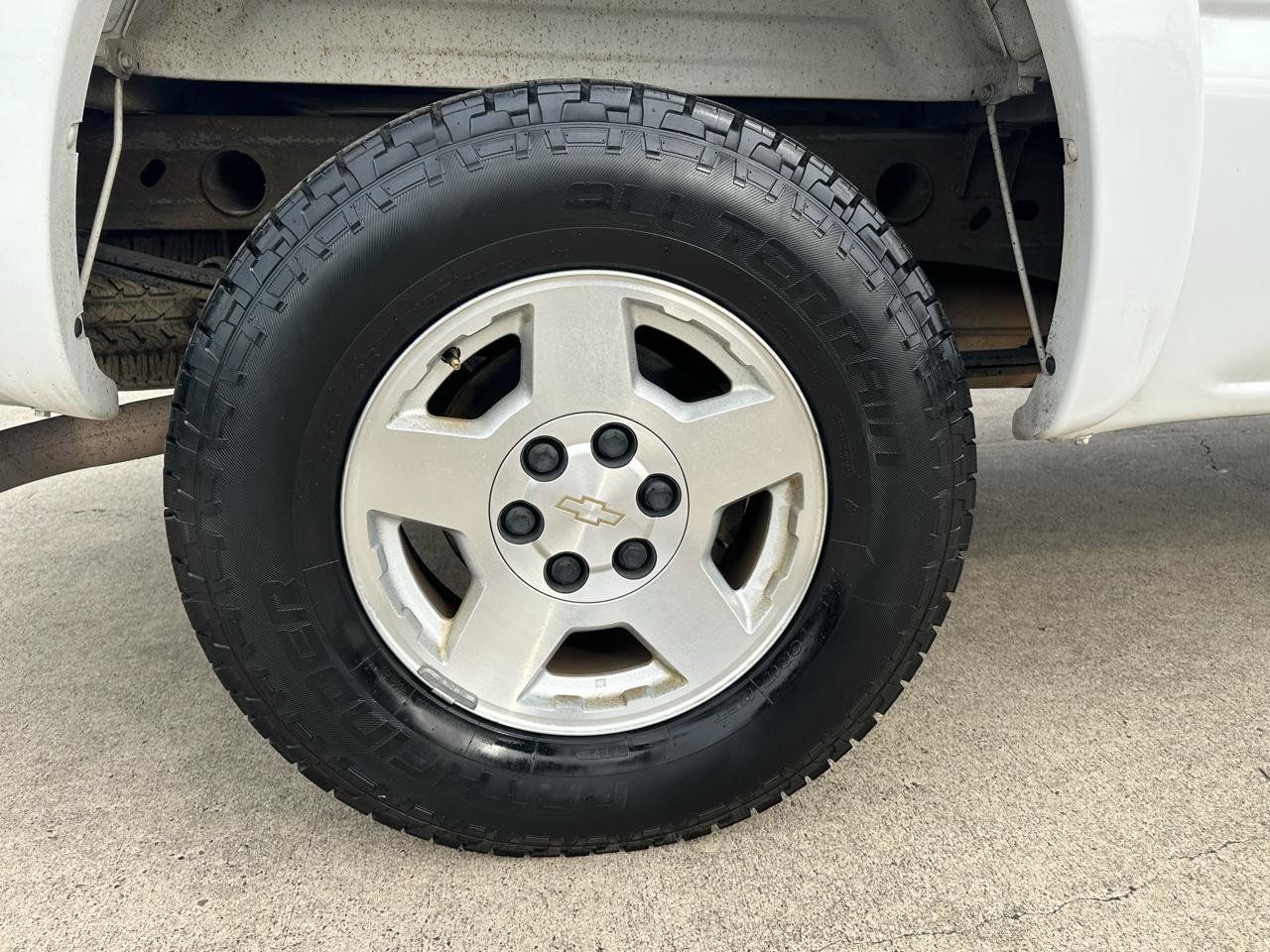 Used 2004 Chevrolet Silverado 1500 4x4 Extended Cab w/ Z71 Convenience Package 2 image 20