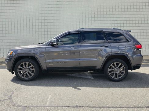 Used 2016 Jeep Grand Cherokee Limited 75th Anniversary AWD/4WD image 4