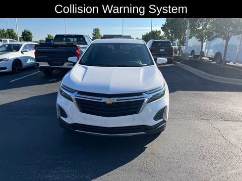 Used 2022 Chevrolet Equinox LT AWD/4WD image 2