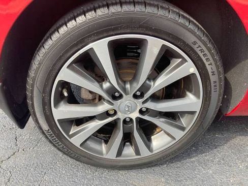 Used 2020 Hyundai Elantra GT FWD image 28