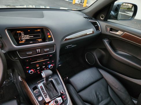 Used 2015 Audi Q5 3.0T Premium Plus image 12