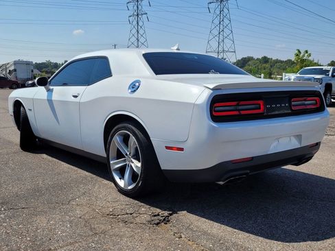 Used 2015 Dodge Challenger R/T w/ Quick Order Package 28B R/T image 4