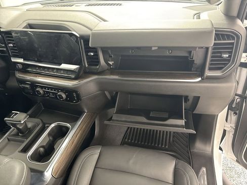 Used 2024 Chevrolet Silverado 1500 RST w/ Convenience Package II image 21