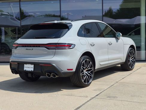 New 2026 Porsche Macan S AWD/4WD image 9