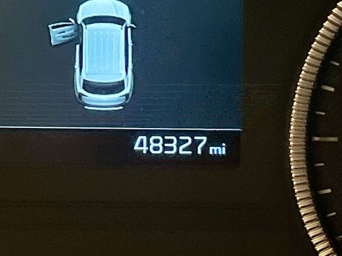 Used 2022 Kia Telluride EX w/ EX Premium Package image 12