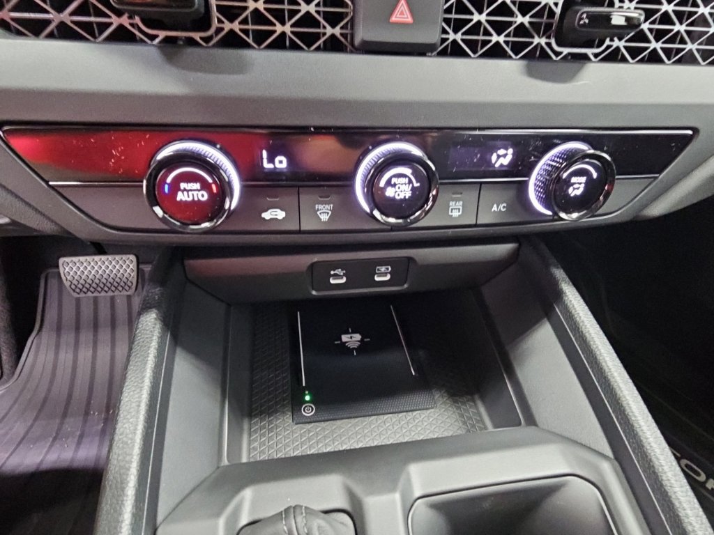 New 2026 Honda Accord LX image 17