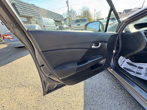 Used 2014 Honda Civic LX image 25