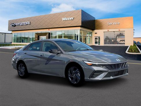 New 2026 Hyundai Elantra Sport FWD image 10