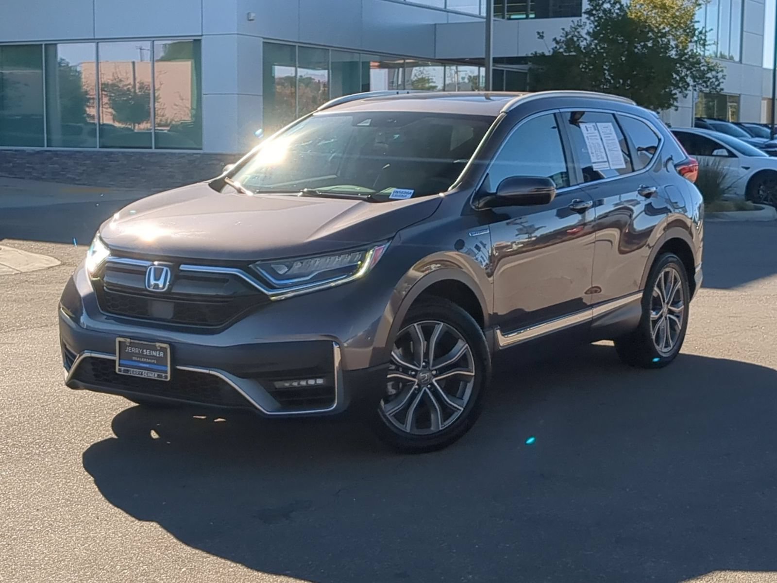 Used 2021 Honda CR-V Touring image 1