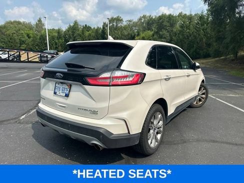 Used 2019 Ford Edge Titanium w/ Cold Weather Package FWD image 4
