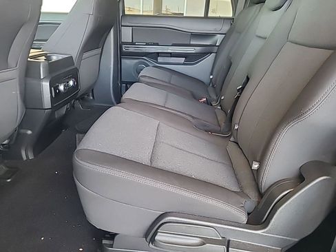 Used 2021 Ford Expedition Max XL AWD/4WD image 7