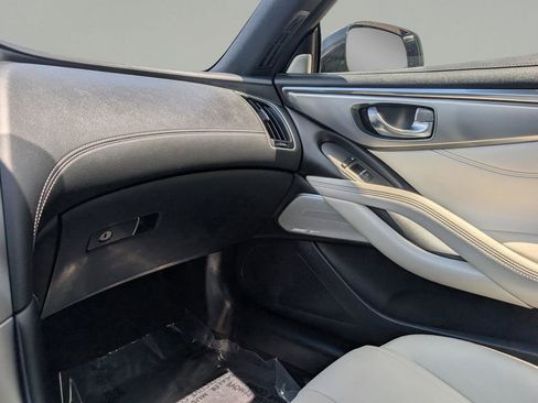 Used 2019 INFINITI Q60 3.0t Luxe w/ Essential Package AWD/4WD image 25