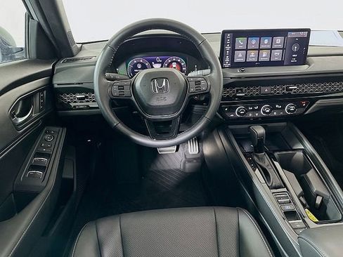 Used 2025 Honda Accord Sport image 22