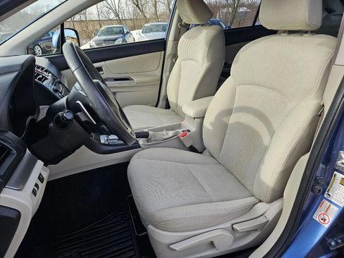 Used 2014 Subaru Crosstrek 2.0i Premium image 11