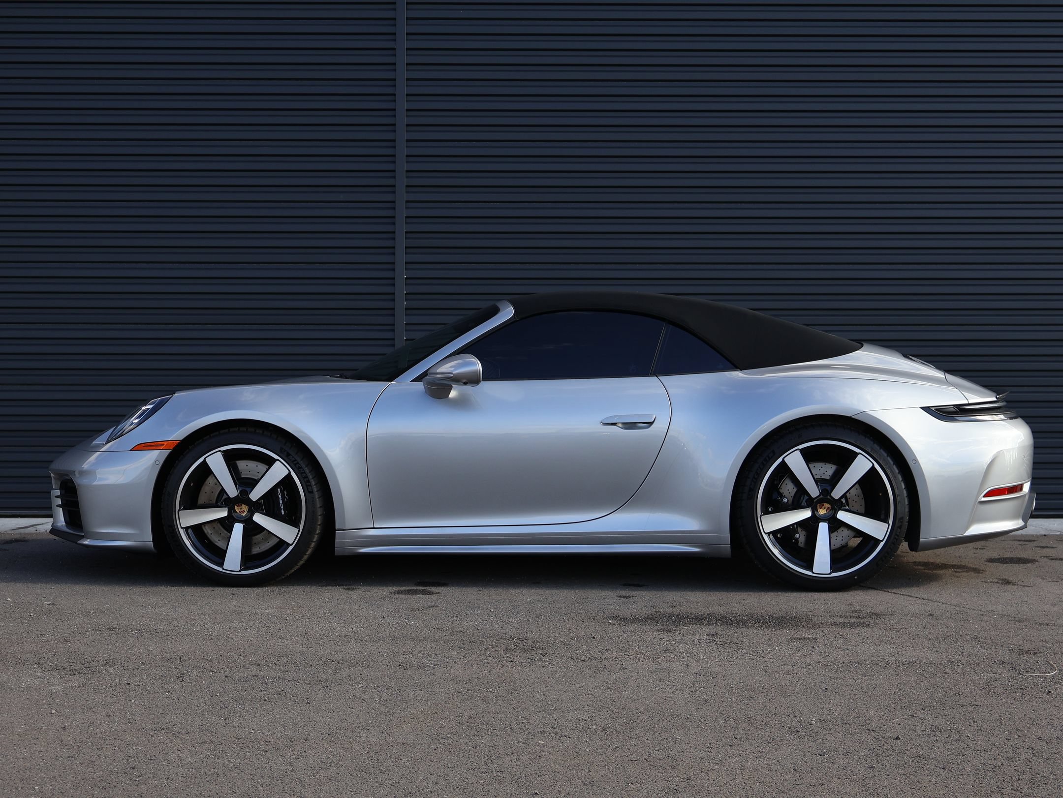 Certified 2026 Porsche 911 Carrera 4S AWD/4WD image 2