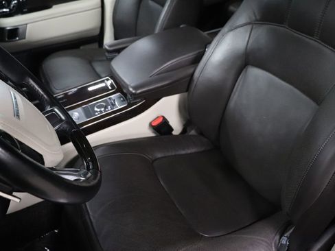 Used 2019 Land Rover Range Rover Long Wheelbase Autobiography image 12