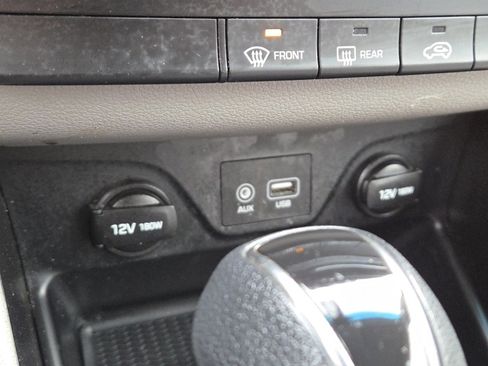 Used 2019 Hyundai Tucson SE image 28