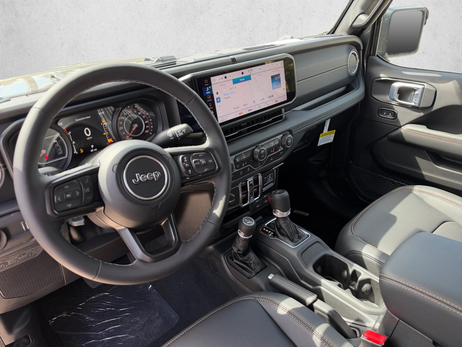 New 2026 Jeep Gladiator Sport AWD/4WD image 11