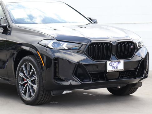 Certified 2025 BMW X6 M60i w/ Executive Package image 2