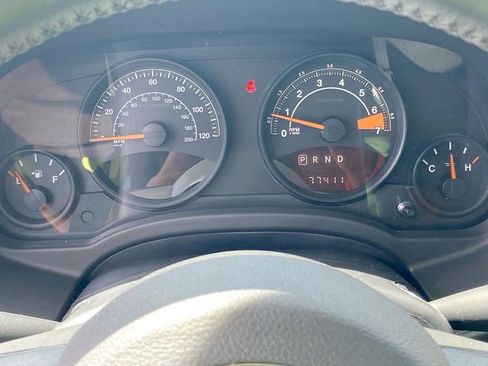 Used 2016 Jeep Patriot High Altitude AWD/4WD image 31