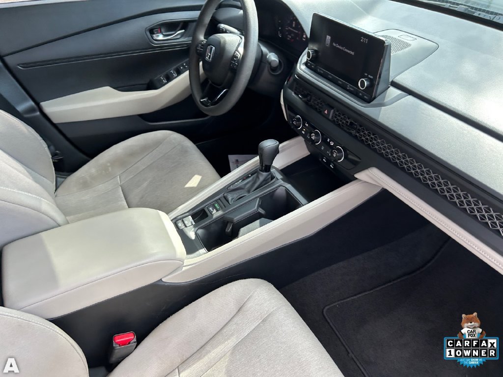 Used 2025 Honda Accord LX image 13