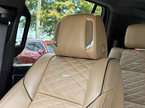 Certified 2023 Cadillac Escalade Sport w/ Touring Package AWD/4WD image 25