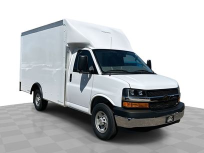 New 2025 Chevrolet Express 3500 w/ Power Convenience Package