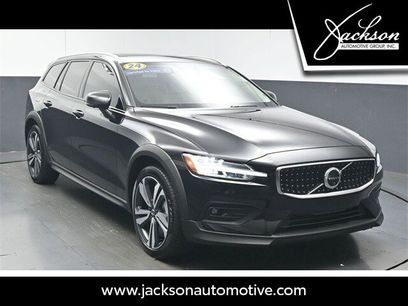 Certified 2024 Volvo V60 B5 Cross Country Plus