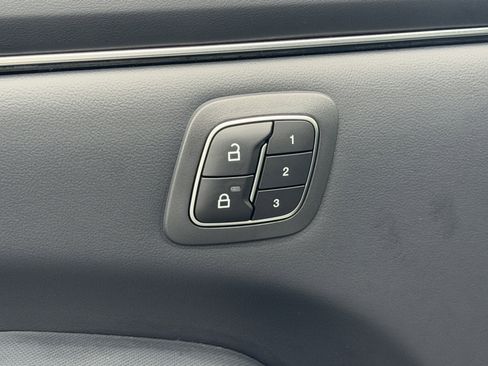 Certified 2023 Ford Mustang Mach-E Premium image 11