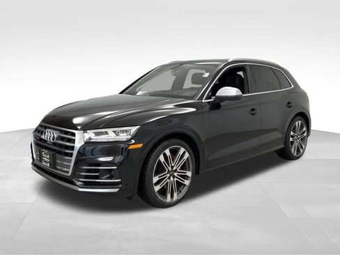 Used 2019 Audi SQ5 Prestige w/ Prestige Package AWD/4WD image 2