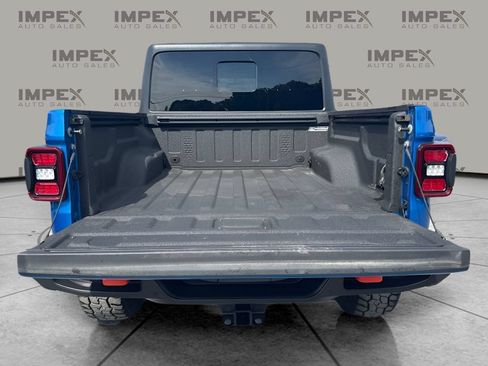 Used 2021 Jeep Gladiator Mojave w/ Cold Weather Group AWD/4WD image 28