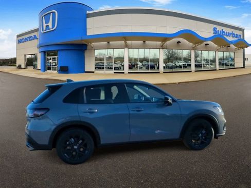 New 2025 Honda HR-V Sport image 8