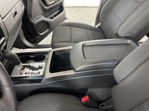 Used 2015 Nissan Titan SV w/ SV Value Truck Package image 24