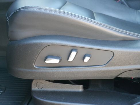 Used 2024 Cadillac XT6 Sport w/ Technology Package image 14